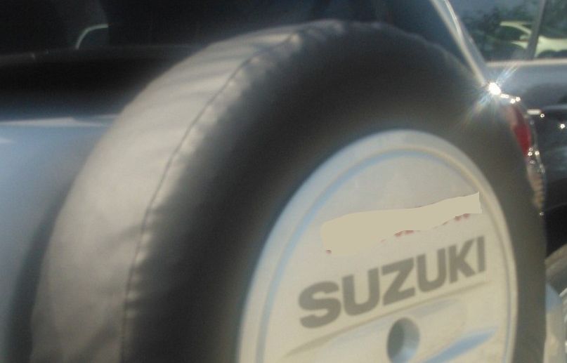 Pokrowiec na koło zapasowe Suzuki