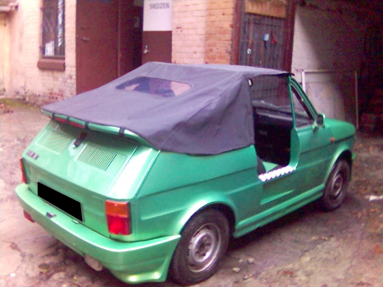 Plandeka dachu cabrio Fiat 126p Maluch